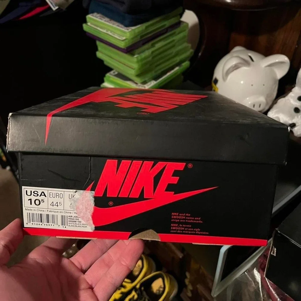 Jordan 1 low university blue UNC‎  Sku 555088 134 Size 11.5